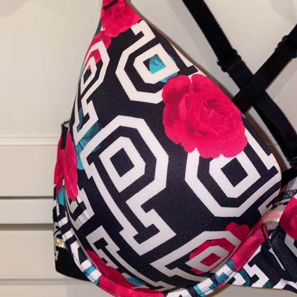 PINK logo rose push up bra! - Picture 2 of 3